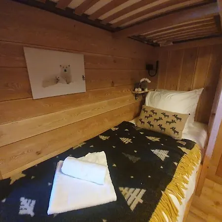 Chalet Ar Menez Aux Pieds Chalet *