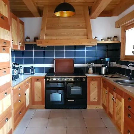 Chalet Ar Menez Aux Pieds
