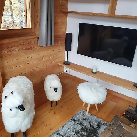 Chalet Chalet Ar Menez Aux Pieds *