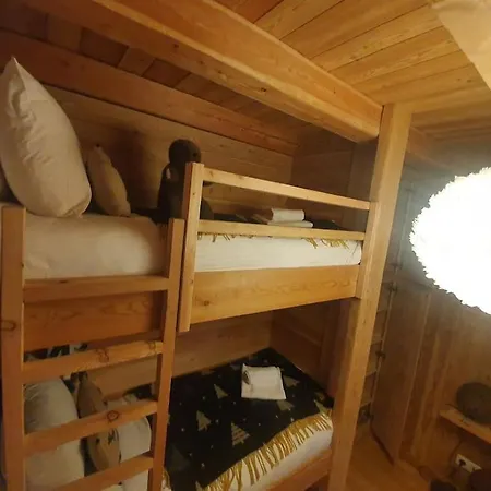 Chalet Ar Menez Aux Pieds Chalet
